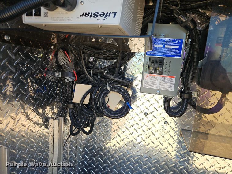 image for item EO4584 2014 Ford F550 ambulance