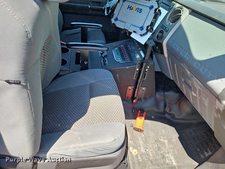 image for item EO4584 2014 Ford F550 ambulance