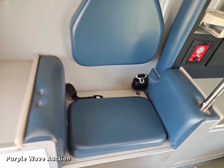 image for item EO4584 2014 Ford F550 ambulance