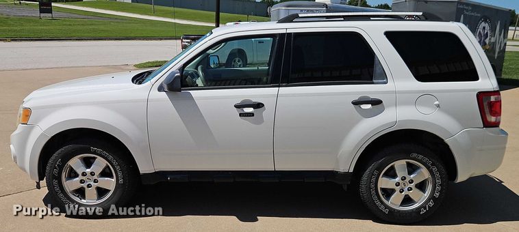 image for item EO4585 2009 Ford Escape SUV