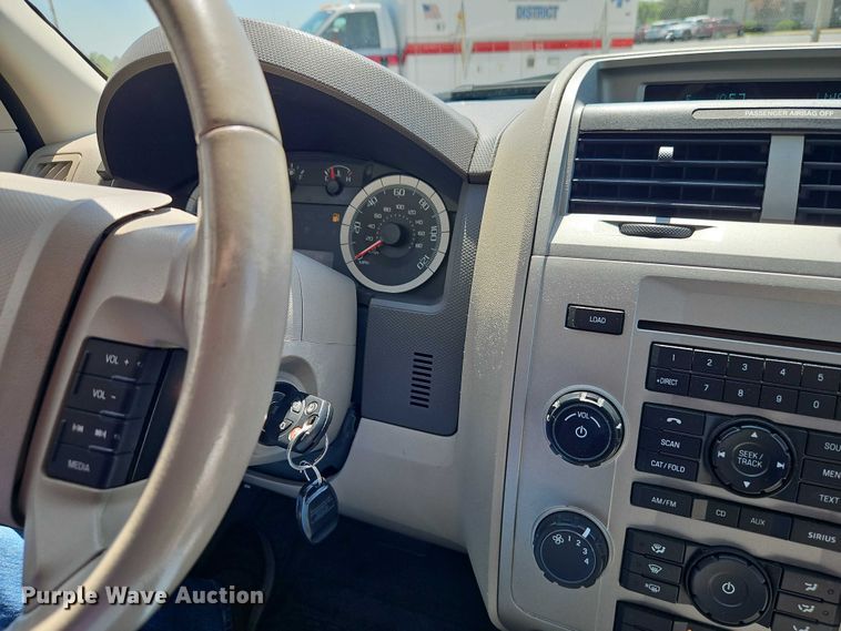 image for item EO4585 2009 Ford Escape SUV