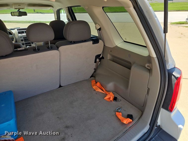 image for item EO4585 2009 Ford Escape SUV