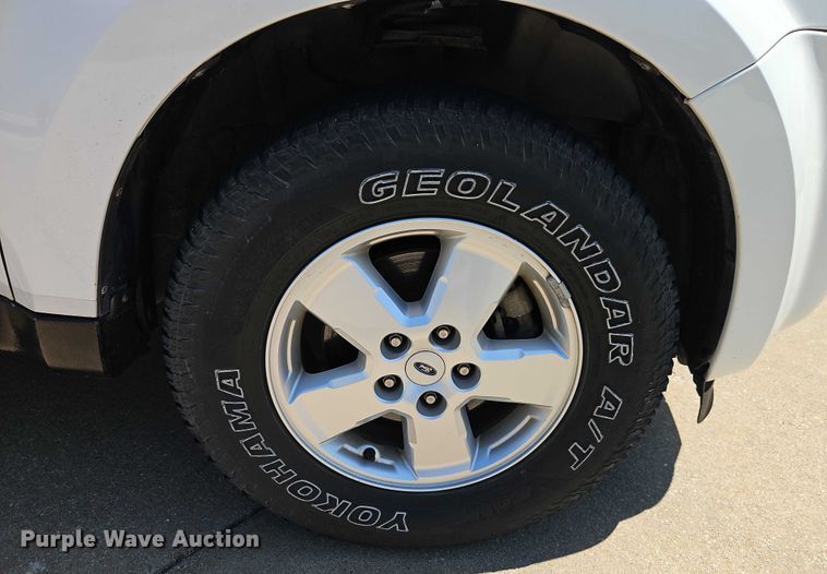 image for item EO4585 2009 Ford Escape SUV
