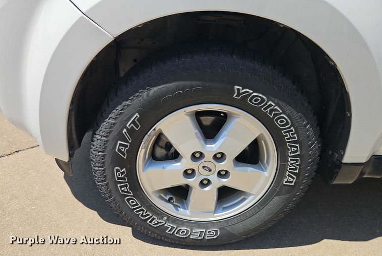 image for item EO4585 2009 Ford Escape SUV