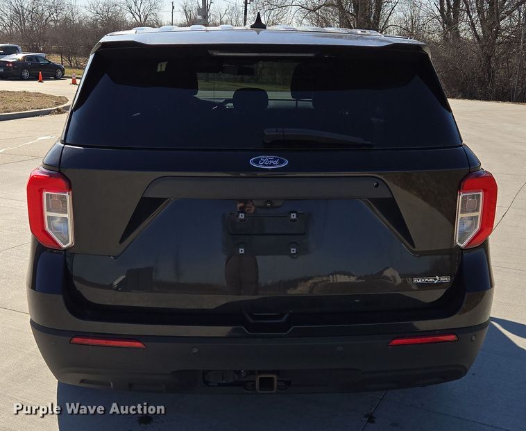 image for item EQ6809 2021 Ford  Explorer Police interceptor  SUV