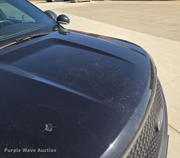 image for item EQ6809 2021 Ford  Explorer Police interceptor  SUV