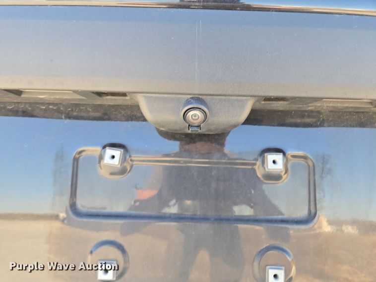 image for item EQ6809 2021 Ford  Explorer Police interceptor  SUV