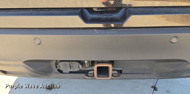 image for item EQ6809 2021 Ford  Explorer Police interceptor  SUV