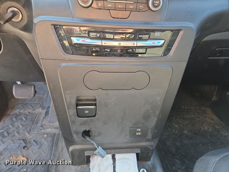 image for item EQ6809 2021 Ford  Explorer Police interceptor  SUV