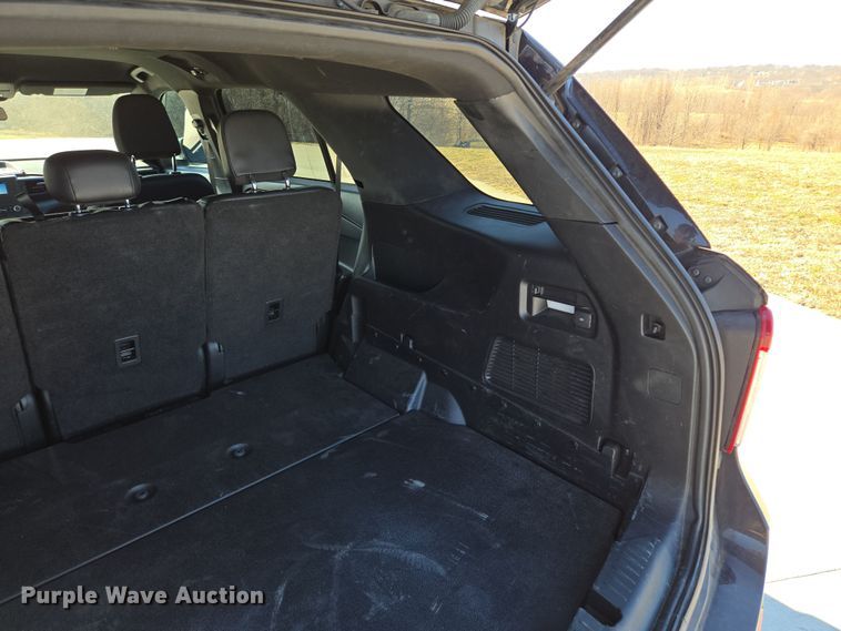 image for item EQ6809 2021 Ford  Explorer Police interceptor  SUV