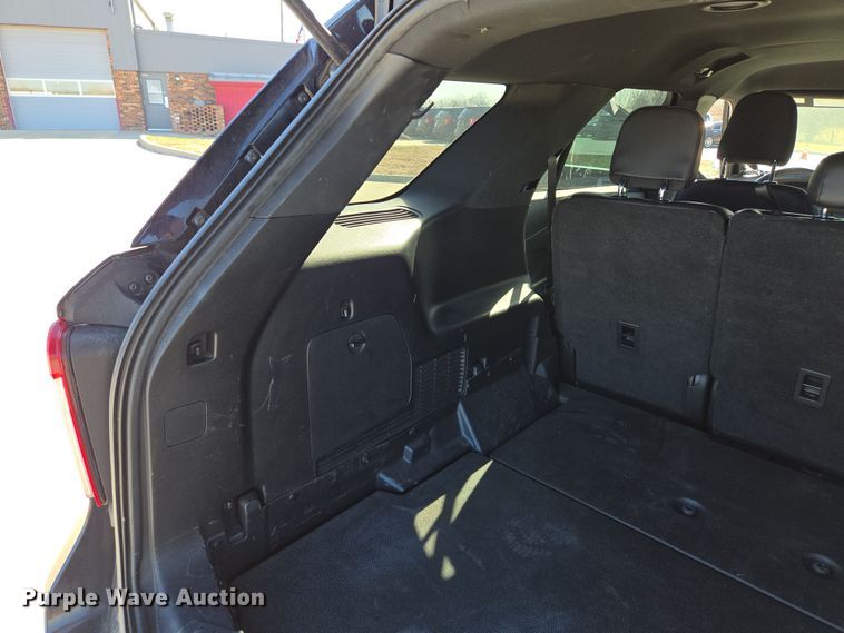 image for item EQ6809 2021 Ford  Explorer Police interceptor  SUV