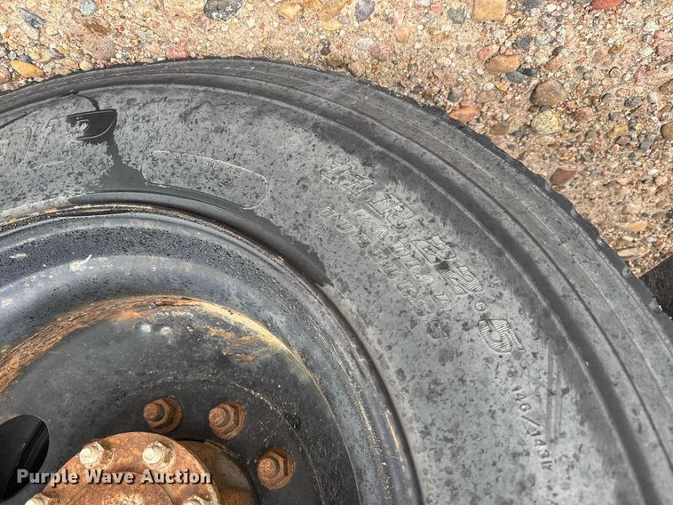 image for item ER2166 2006 Blue Bird Vision school bus