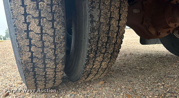 image for item ER2166 2006 Blue Bird Vision school bus