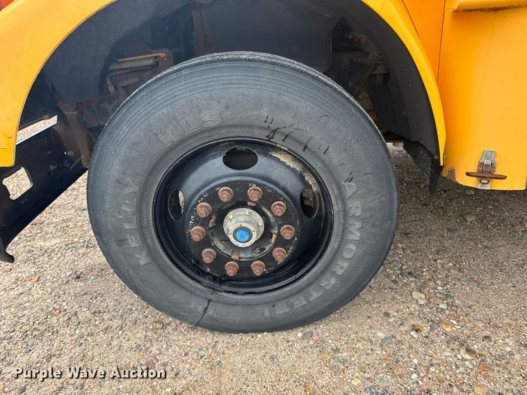 image for item ER2166 2006 Blue Bird Vision school bus