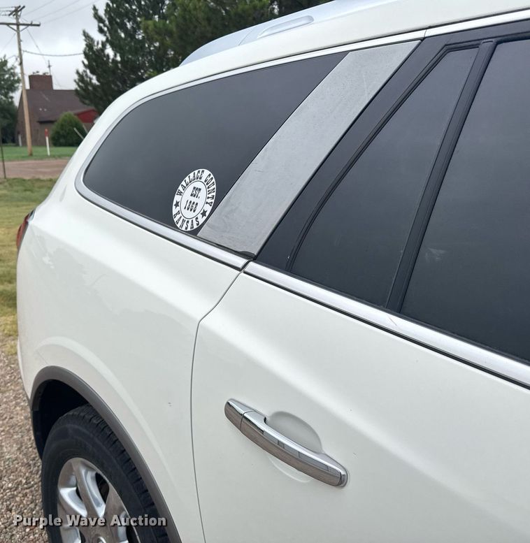 image for item ER2167 2010 Buick Enclave CXL SUV