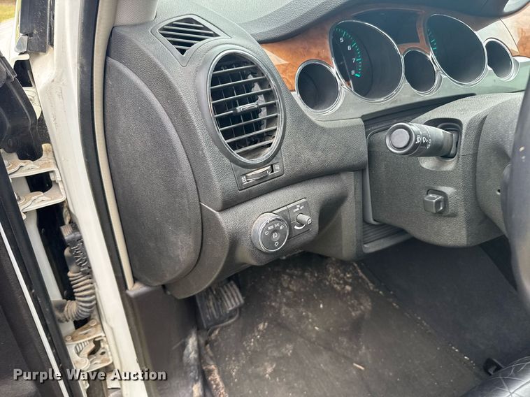 image for item ER2167 2010 Buick Enclave CXL SUV