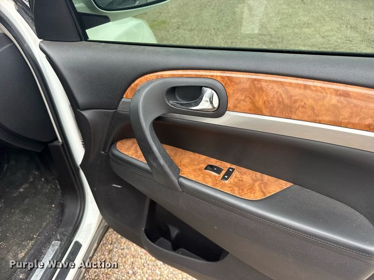 image for item ER2167 2010 Buick Enclave CXL SUV