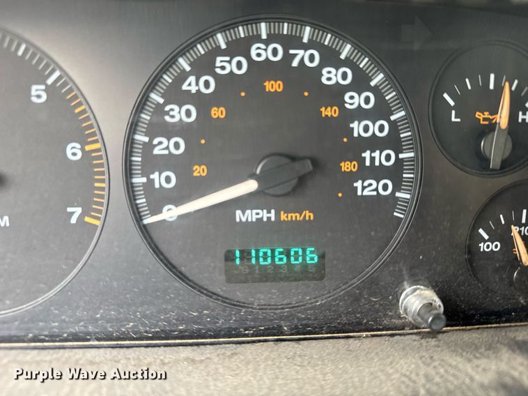 image for item ER2168 2003 Jeep Grand Cherokee Laredo SUV