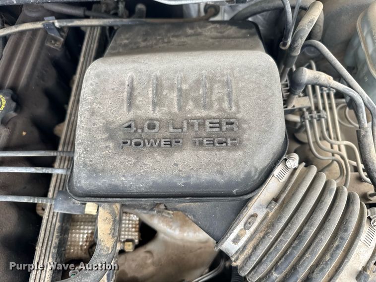 image for item ER2168 2003 Jeep Grand Cherokee Laredo SUV