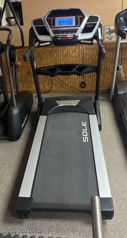 image for item ER2173 Sole F80 treadmill
