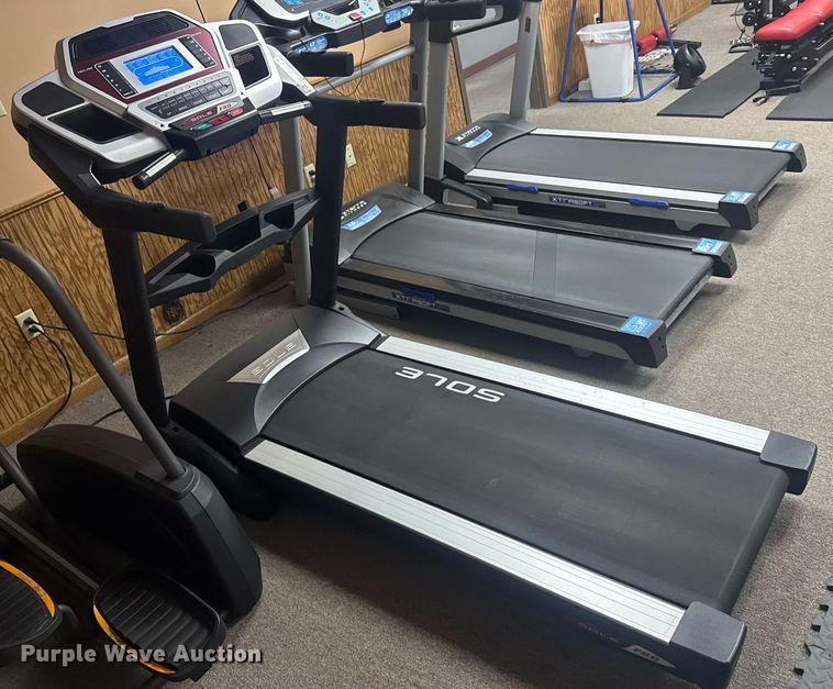 image for item ER2173 Sole F80 treadmill