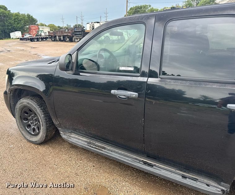 image for item ER2180 2014 Chevrolet Tahoe Police SUV