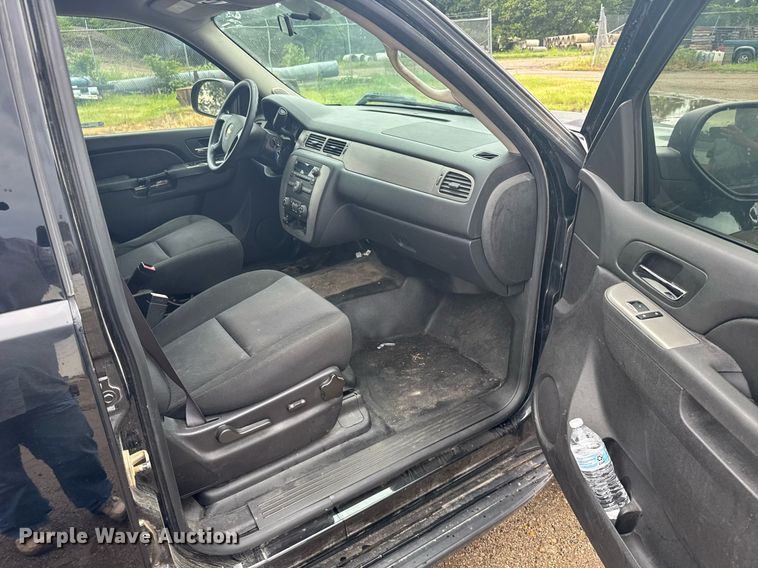 image for item ER2180 2014 Chevrolet Tahoe Police SUV