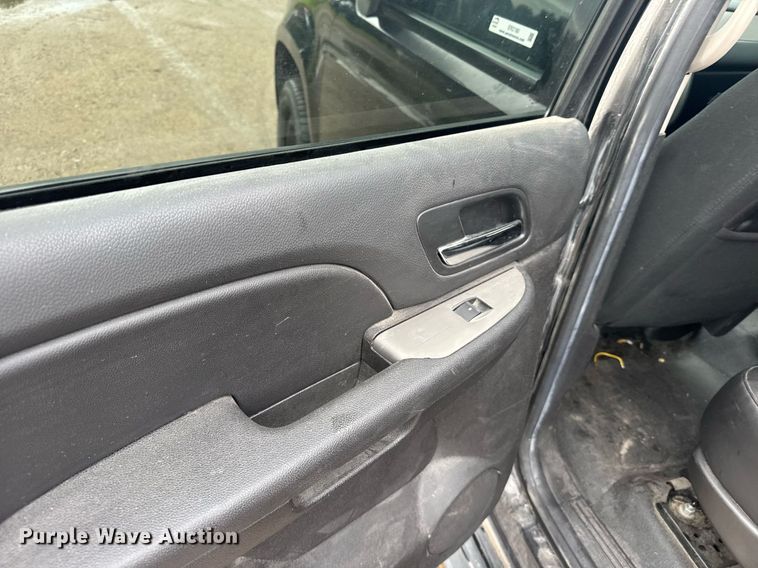 image for item ER2180 2014 Chevrolet Tahoe Police SUV