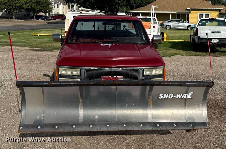 image for item ER2183 1990 GMC Sierra K1500 pickup truck