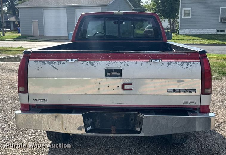 image for item ER2183 1990 GMC Sierra K1500 pickup truck