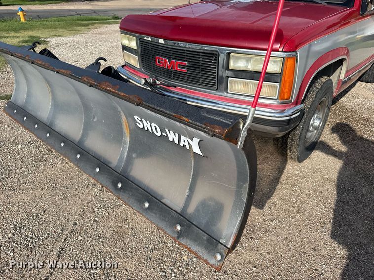 image for item ER2183 1990 GMC Sierra K1500 pickup truck