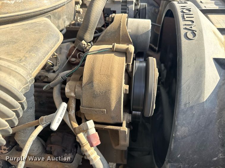 image for item ER2183 1990 GMC Sierra K1500 pickup truck