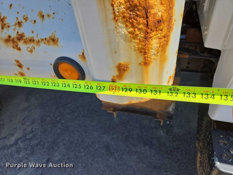 image for item ER5445 2007 GMC C6500 dump truck