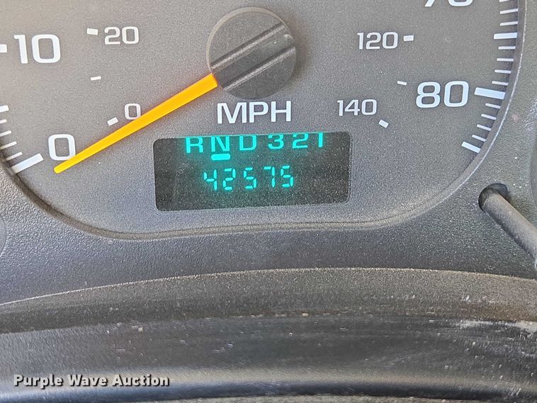 image for item ER5445 2007 GMC C6500 dump truck