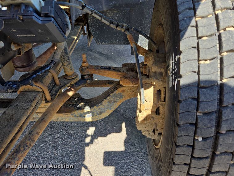 image for item ER5445 2007 GMC C6500 dump truck