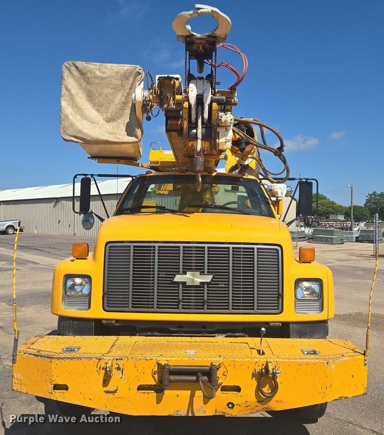 image for item ER5446 1996 Chevrolet Kodiak digger derrick truck