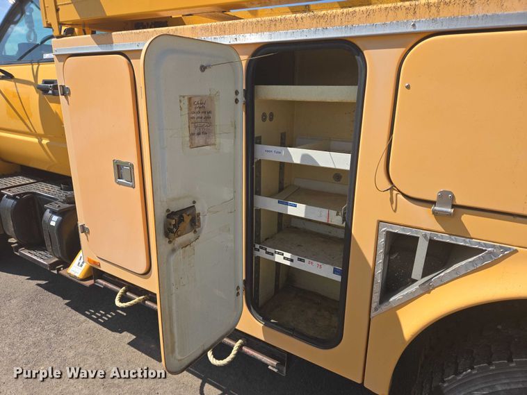 image for item ER5446 1996 Chevrolet Kodiak digger derrick truck