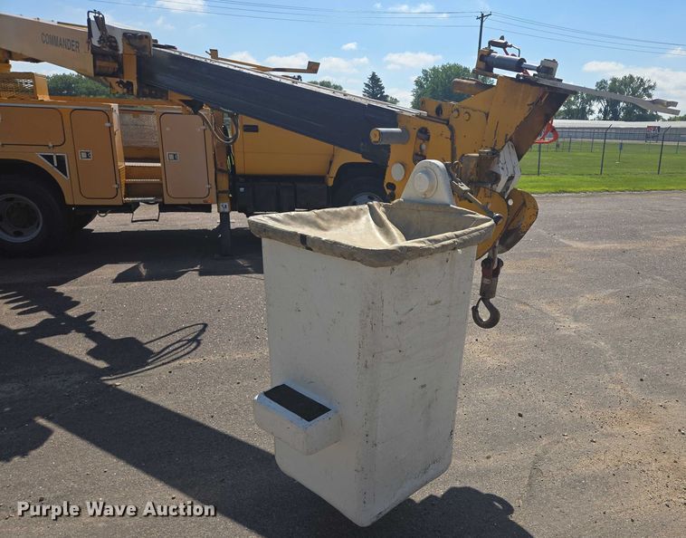 image for item ER5446 1996 Chevrolet Kodiak digger derrick truck