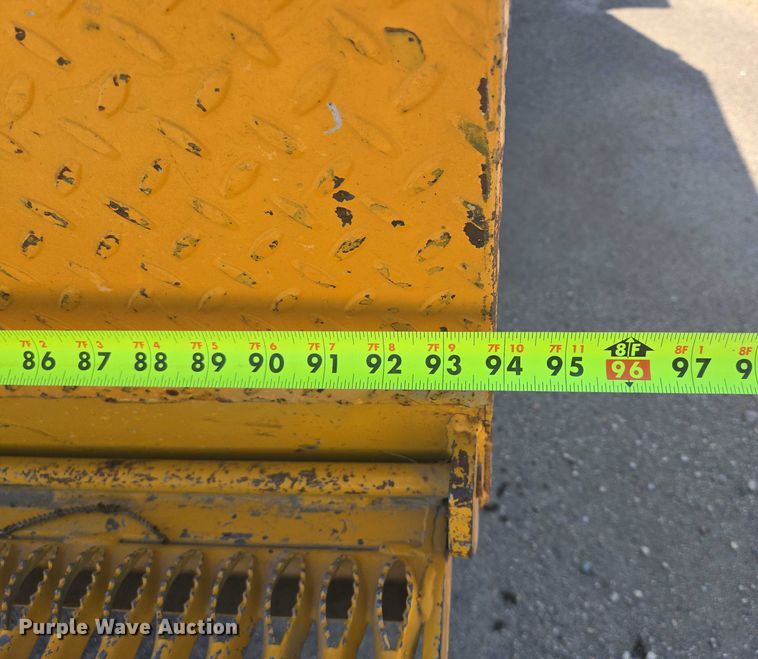 image for item ER5446 1996 Chevrolet Kodiak digger derrick truck