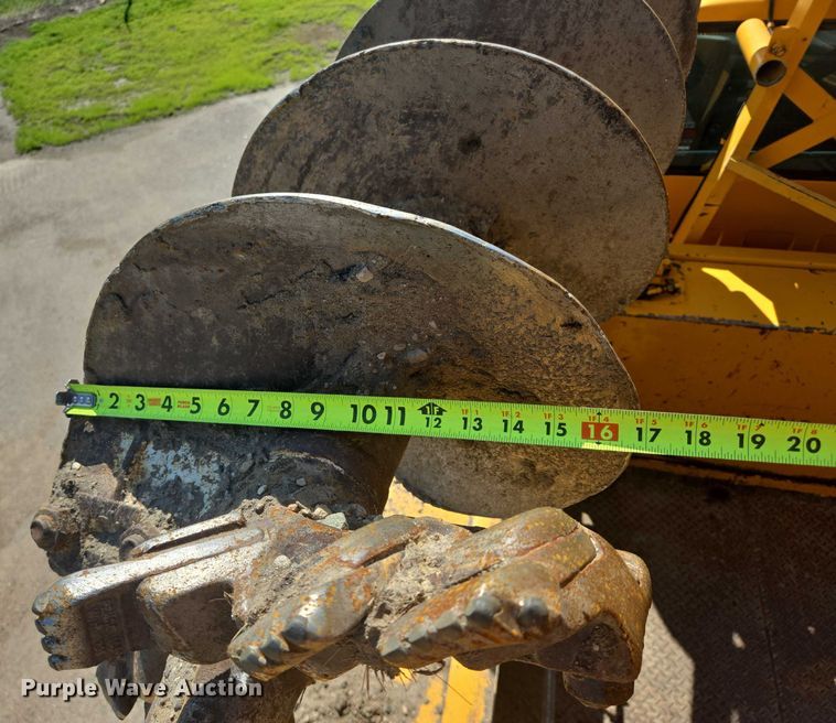 image for item ER5446 1996 Chevrolet Kodiak digger derrick truck