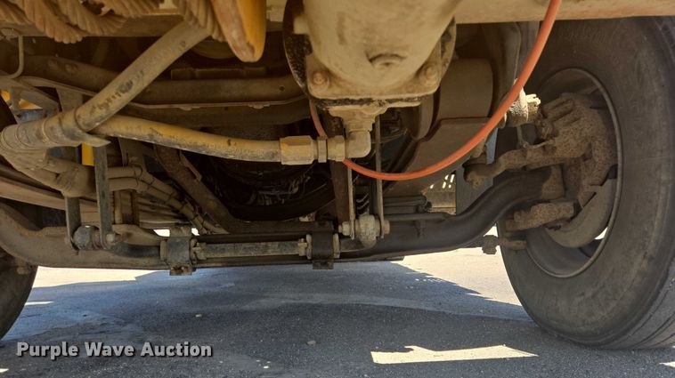 image for item ER5446 1996 Chevrolet Kodiak digger derrick truck