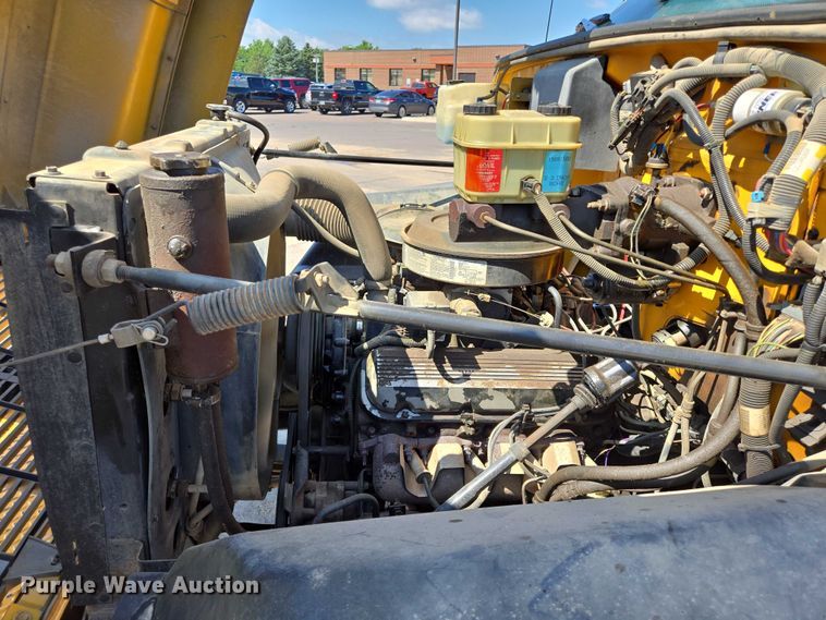 image for item ER5446 1996 Chevrolet Kodiak digger derrick truck