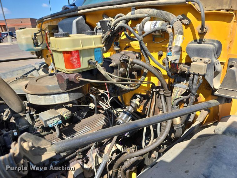 image for item ER5446 1996 Chevrolet Kodiak digger derrick truck