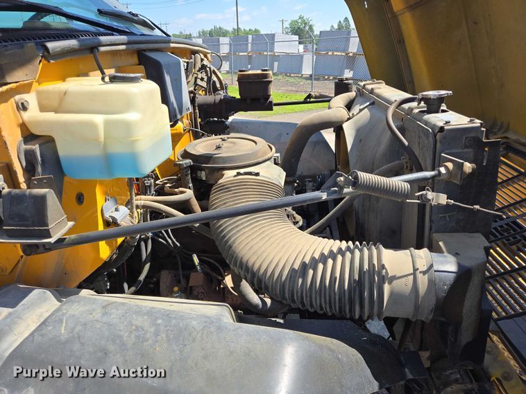 image for item ER5446 1996 Chevrolet Kodiak digger derrick truck