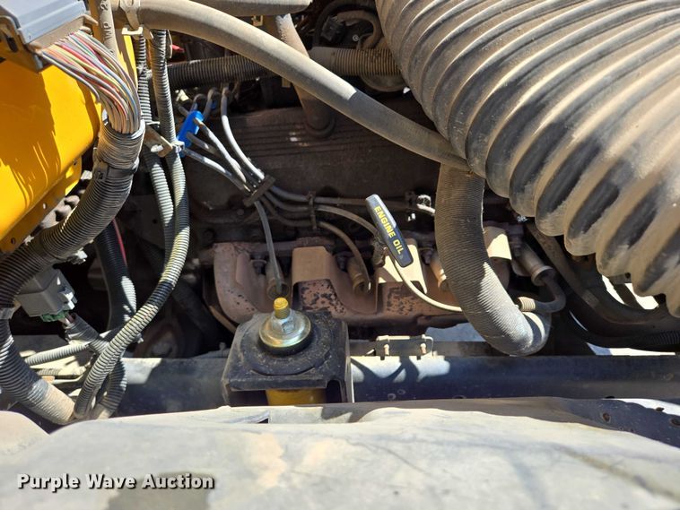 image for item ER5446 1996 Chevrolet Kodiak digger derrick truck