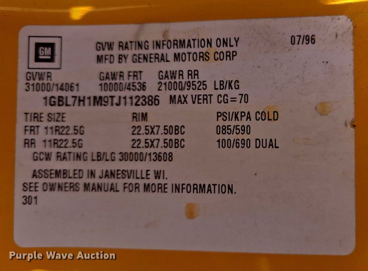 image for item ER5446 1996 Chevrolet Kodiak digger derrick truck