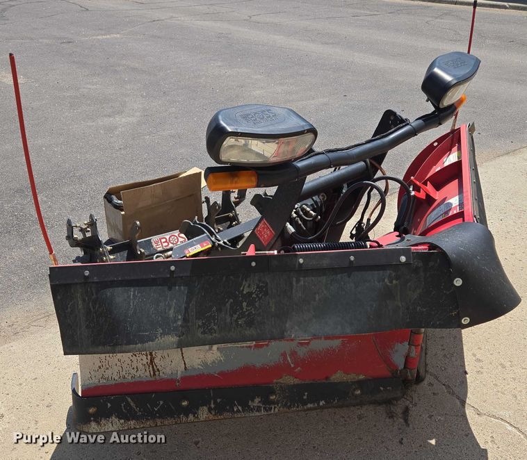 image for item ER5448 Boss Power-V snow plow
