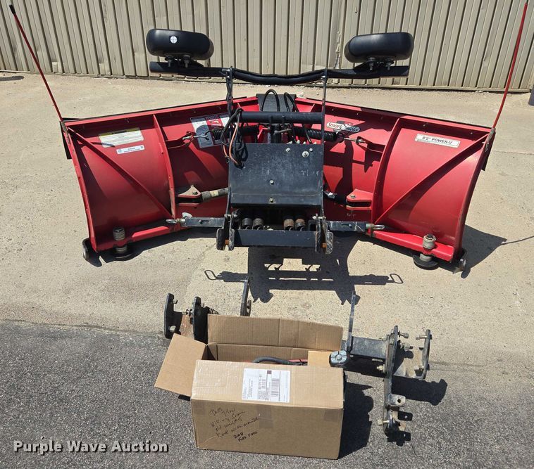 image for item ER5448 Boss Power-V snow plow