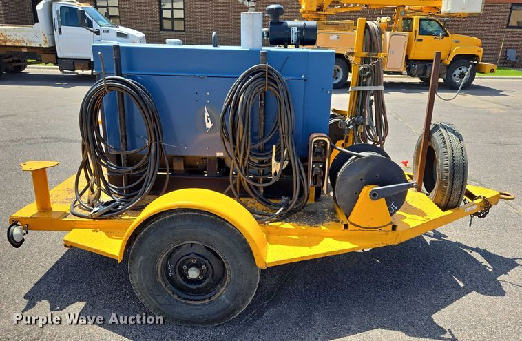 image for item ER5449 1995 Miller WD-5 welder/generator