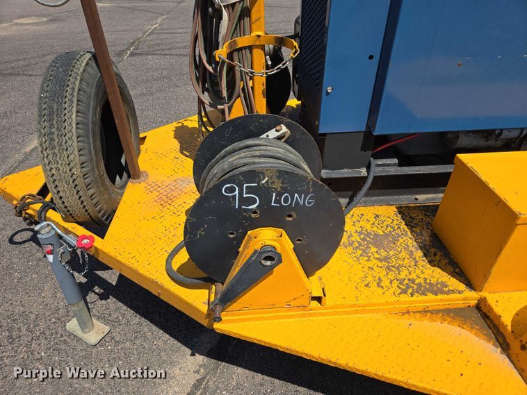 image for item ER5449 1995 Miller WD-5 welder/generator